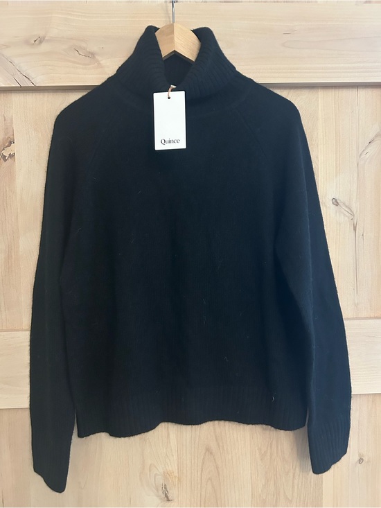 Quince Sweaters - Quince Women’s NWT Black 100% Yak Wool Turtleneck Sweater Medium